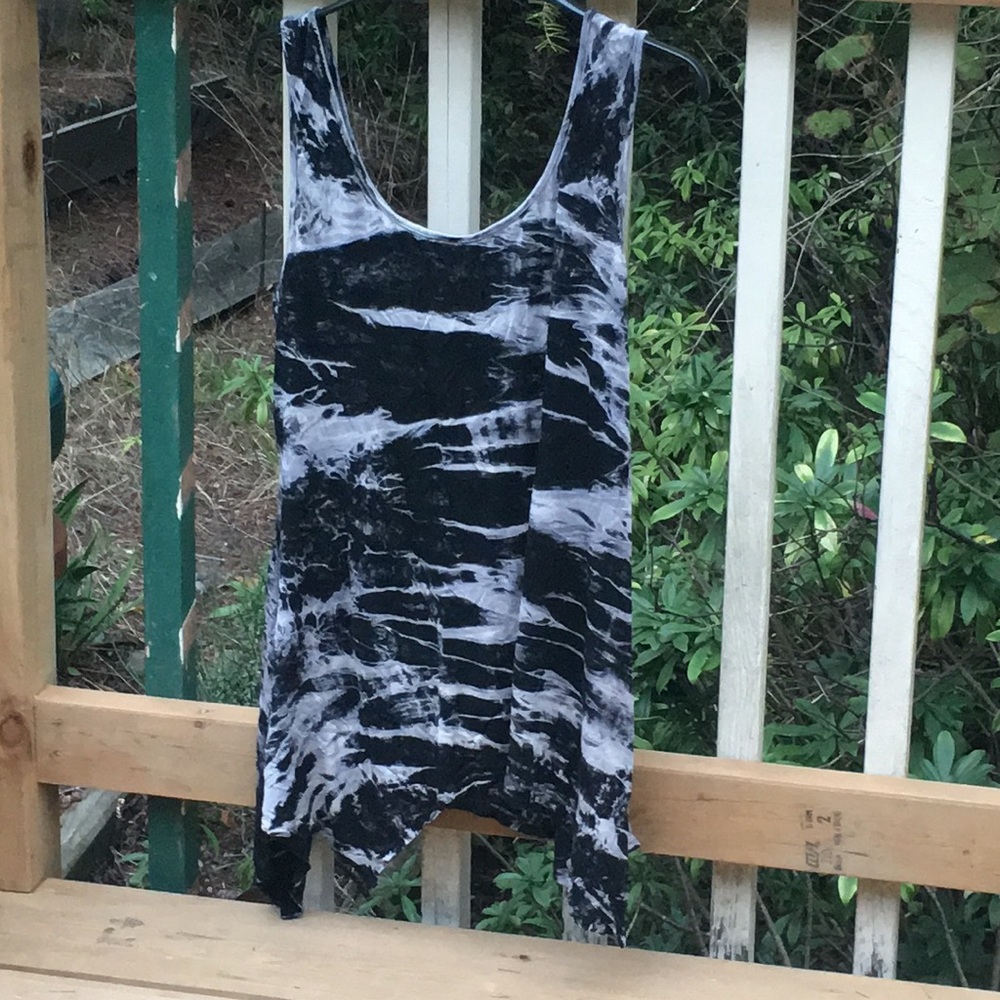 Grey and black Tie dye tank top NWOT